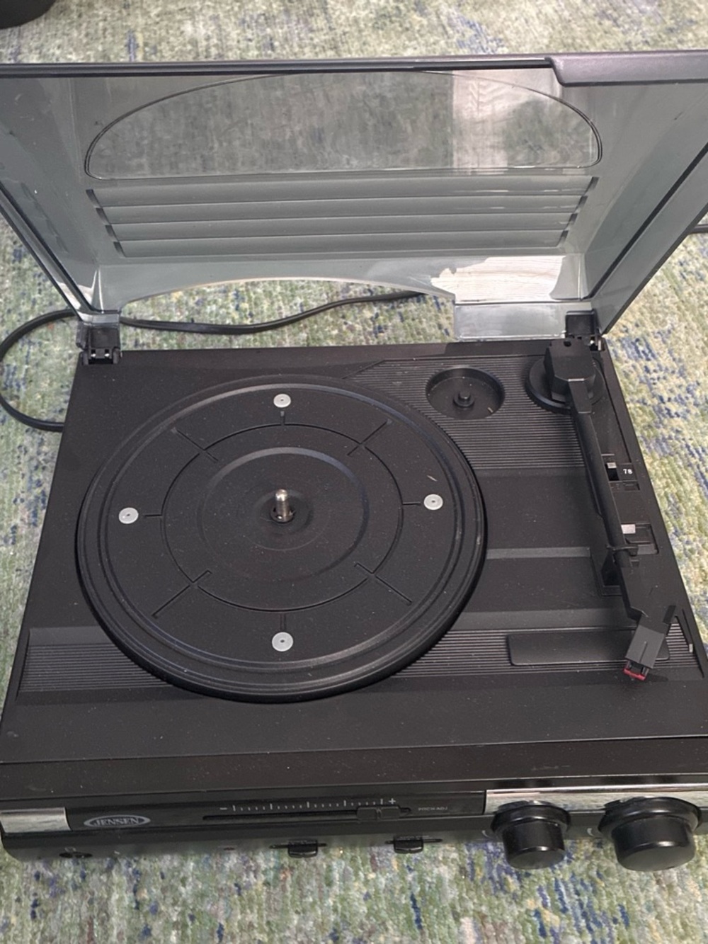 Jensen Black Portable Turntable with Clear Dust Cover